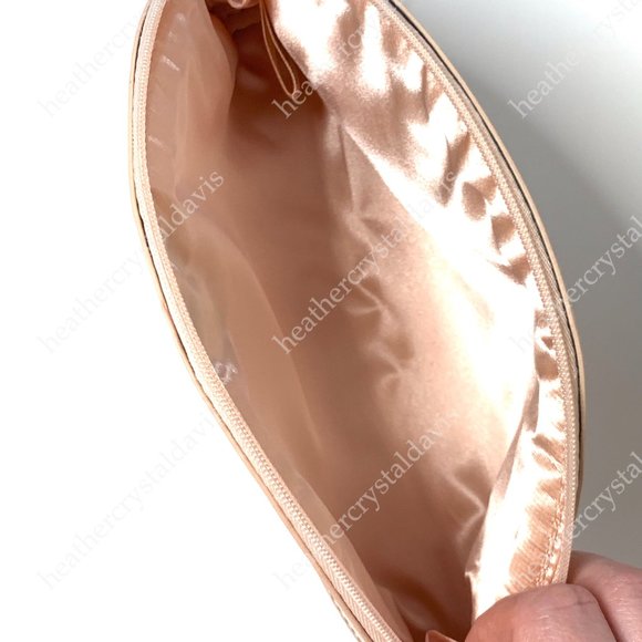 Giorgio Armani Pouch Wristlet - Picture 5 of 5